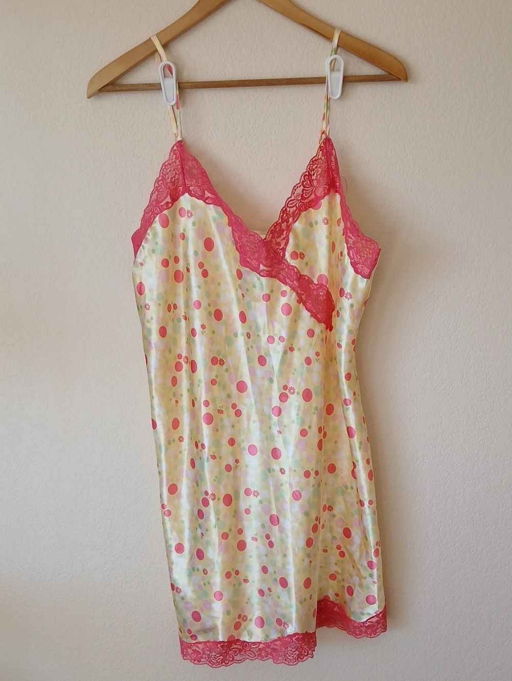 Secret Treasures Yellow And Pink Polka Dot Satin Lace Trim Nightgown